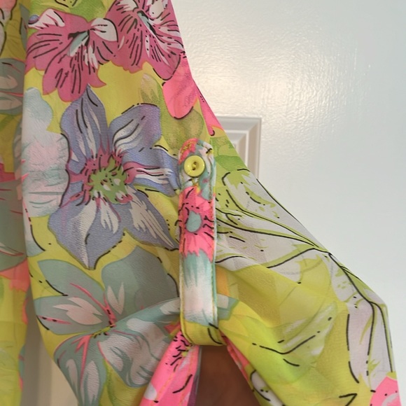 Depri Women’s Floral Loose Fit Blouse - Picture 4 of 8